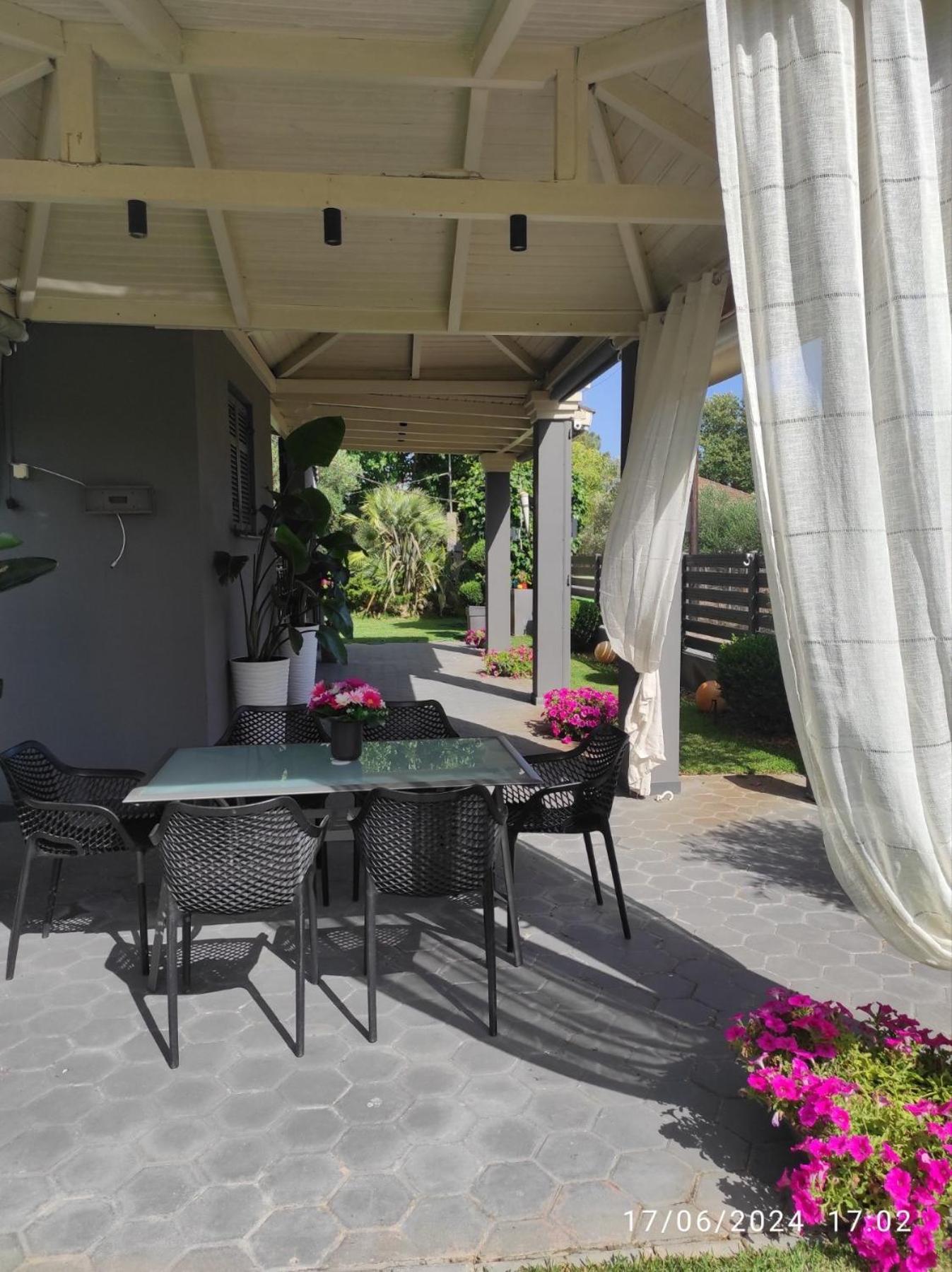 Peter'S Country House Катаколон Екстер'єр фото