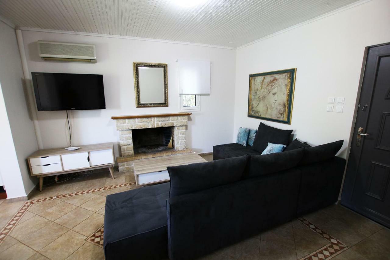 Peter'S Country House Катаколон Екстер'єр фото